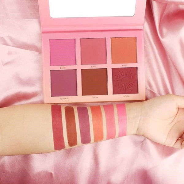 Medium Coverage Multicolor Powder Blush