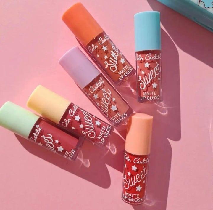 Glossy Finish Lip Gloss - Pack of 6 for Luscious Lips