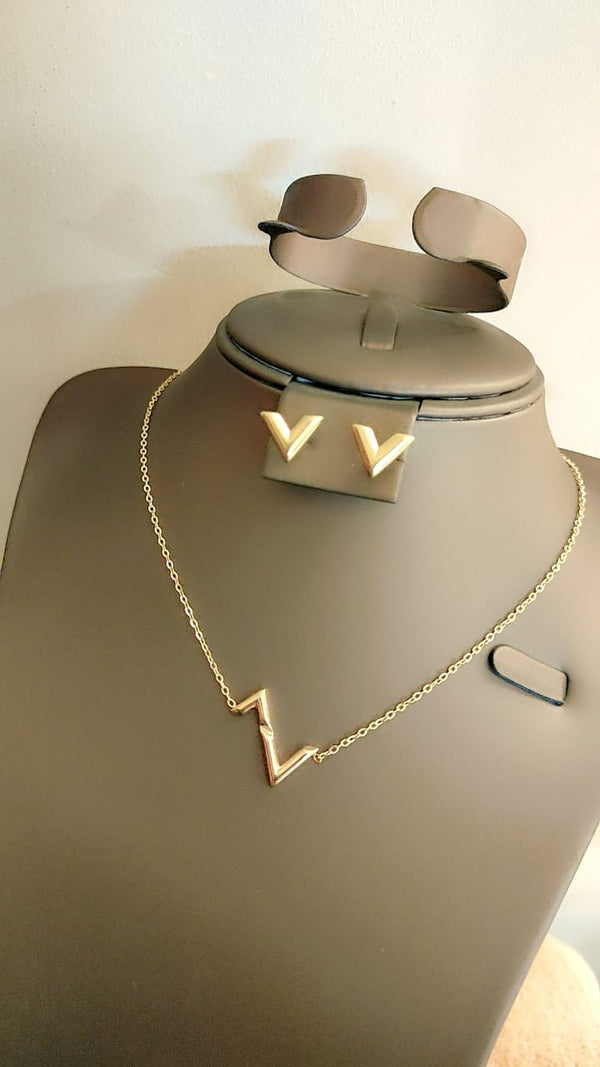 Inspired Gold Necklace & Earrings Set – Luxury Fashion Jewelry