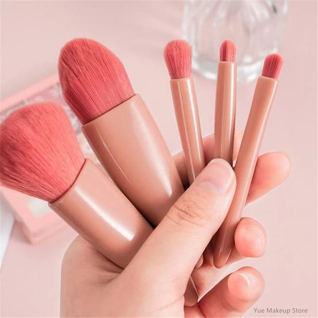 Ultra soft 5 Pcs Makeup Brushes Set